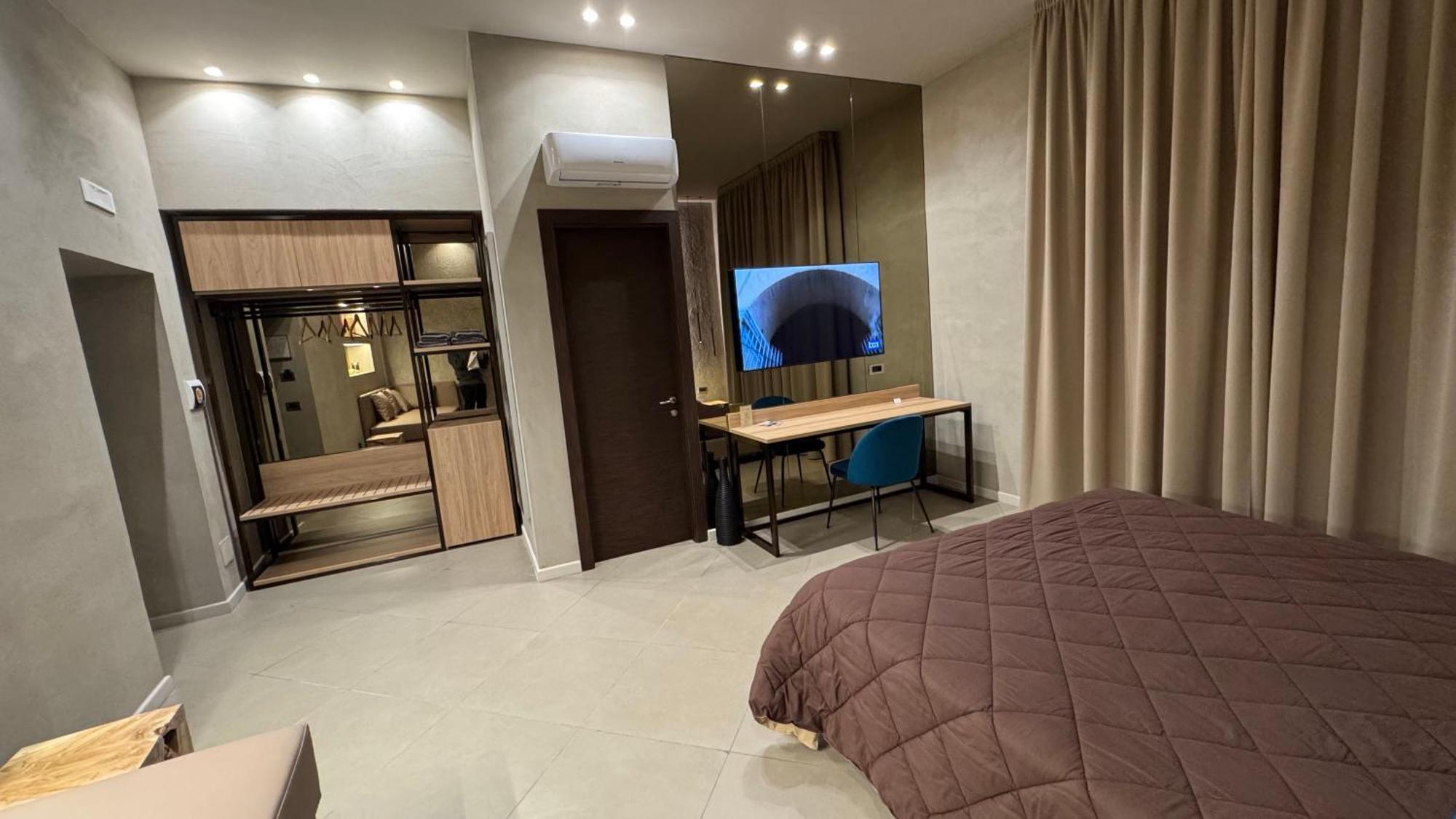 Tropicana Room Казерта Экстерьер фото